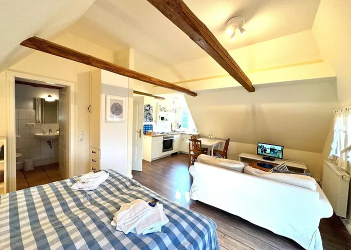 Altes Standesamt Studiowohnung *